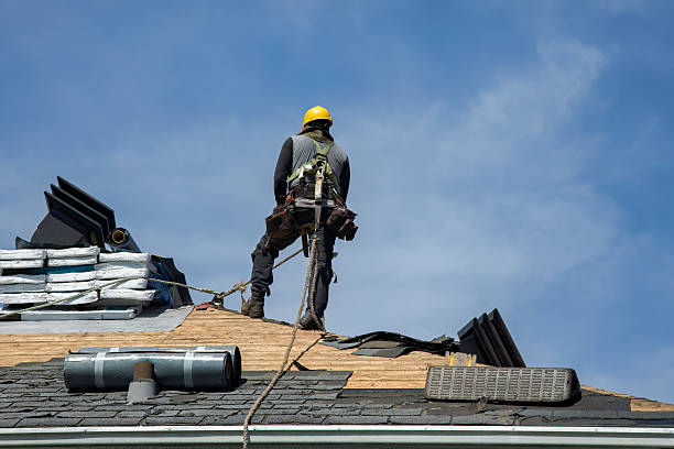 Professional Gutter Installation technician working in Parsippany, NJ